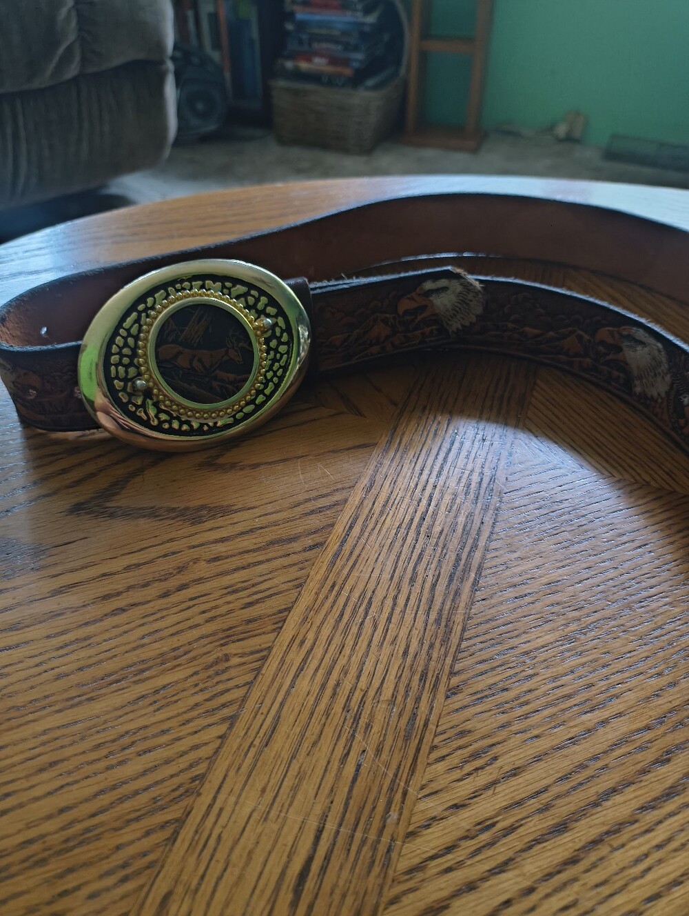 Vintage Genuine Leather Eagle & Deer Wildlife Belt Gold Tone Buckle Size Apx 32